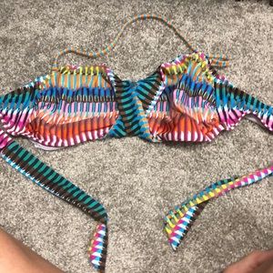 Bikini top
